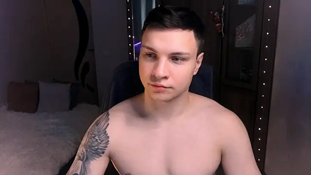 handsome guy01 online show from December 2024 08:16:01 AM