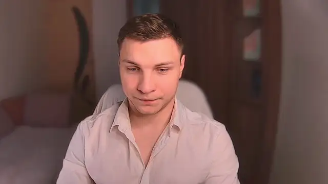 handsome guy01 online show from February 2025 04:39:01 AM