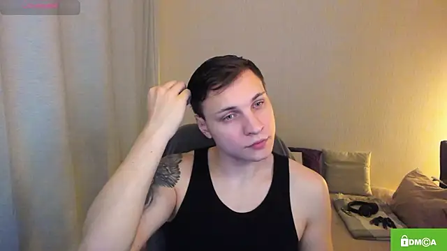 handsome guy01 online show from March 2026 05:48:02 PM