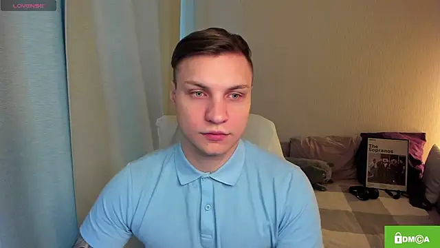 handsome guy01 online show from April 2026 06:18:01 AM