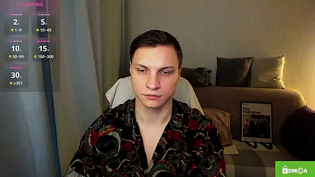 handsome guy01 online show from June 2026 05:17:02 PM