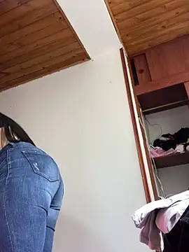 Snapshot of LorenaAmerica chatting on December 2024 08:33:01 PM LorenaAmerica online show from December 2024 08:33:01 PM