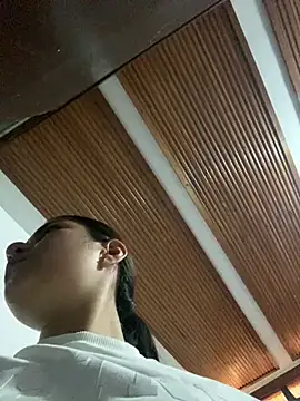 Snapshot of LorenaAmerica chatting on December 2024 09:00:02 PM LorenaAmerica online show from December 2024 09:00:02 PM