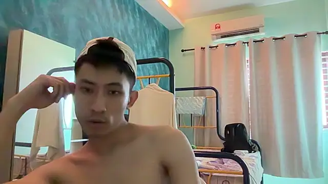 XiiaoZheng99 online show from August 2026 07:22:02 AM