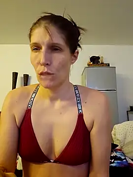 Snapshot of Lenchen_ chatting on February 2026 09:33:01 PM Lenchen online show from February 2026 09:33:01 PM