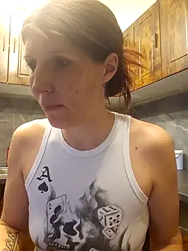 Snapshot of Lenchen_ chatting on March 2026 09:07:01 PM Lenchen online show from March 2026 09:07:01 PM