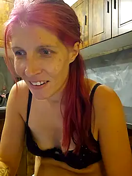 Lenchen  online show from May 2026 07:34:02 PM