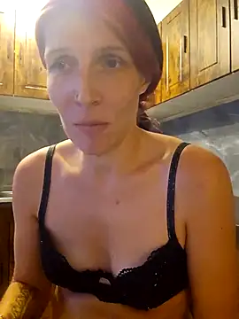 Lenchen  online show from May 2026 07:32:02 PM