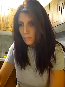 Snapshot of Lenchen_ chatting on June 2026 07:41:02 PM Lenchen online show from June 2026 07:41:02 PM