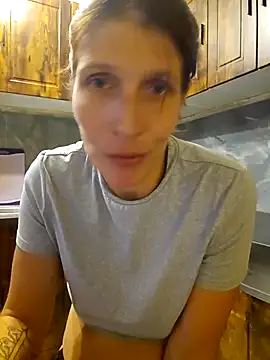 Snapshot of Lenchen_ chatting on June 2026 07:49:01 PM Lenchen online show from June 2026 07:49:01 PM