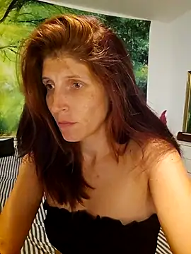 Snapshot of Lenchen_ chatting on July 2026 07:31:02 PM Lenchen online show from July 2026 07:31:02 PM