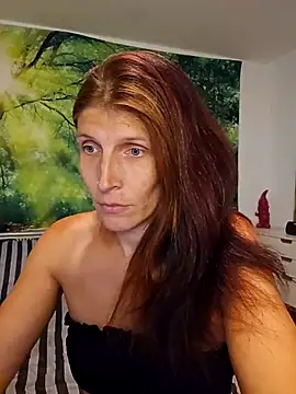 Snapshot of Lenchen_ chatting on July 2026 06:54:02 PM Lenchen online show from July 2026 06:54:02 PM