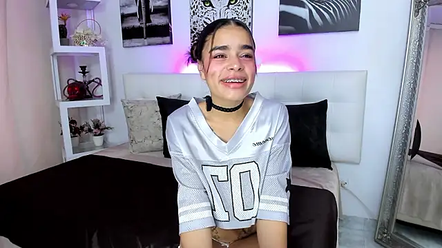 Snapshot of lissbrown chatting on February 2026 12:58:02 PM lissbrown online show from February 2026 12:58:02 PM