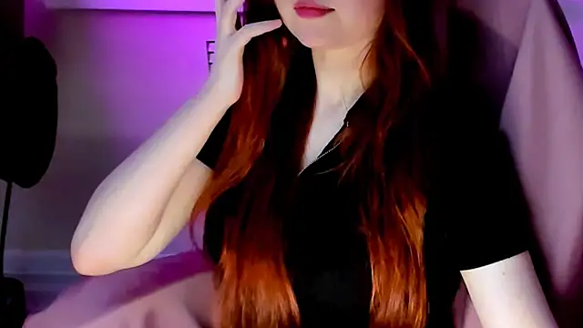 CarolGiggly online show from May 2026 12:51:02 AM