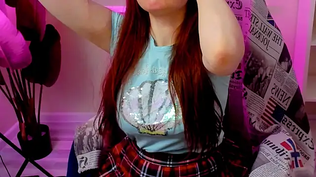 CarolGiggly online show from May 2026 12:38:01 AM