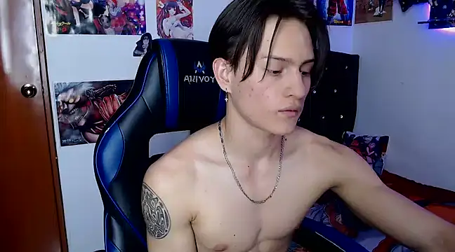 Snapshot of sr_jaeger chatting on February 2025 07:04:02 PM sr jaeger online show from February 2025 07:04:02 PM