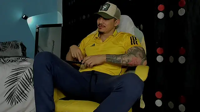 Alex motta online show from September 2025 01:40:02 AM