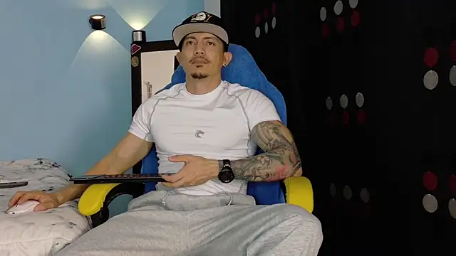 Alex motta online show from March 2026 04:25:02 AM