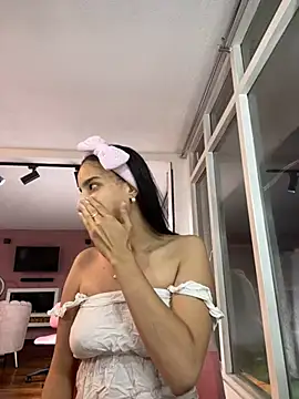 Snapshot of Praga_Pink chatting on January 2025 04:21:01 AM Praga Pink online show from January 2025 04:21:01 AM