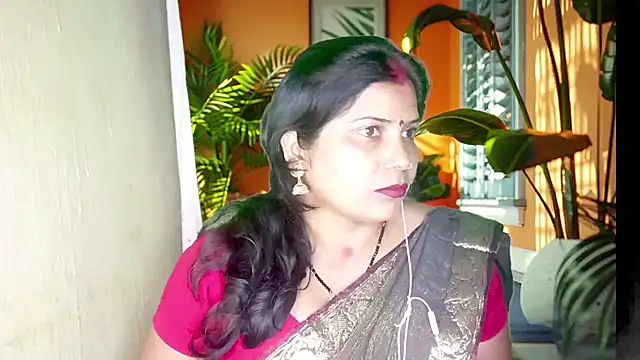 mamoni91 online show from February 2025 05:17:02 PM