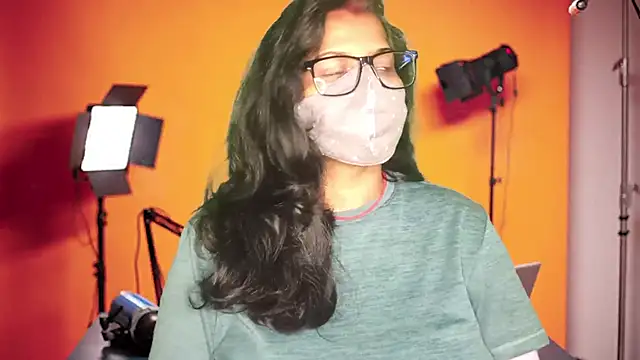 Snapshot of mamoni91 chatting on October 2025 02:45:01 AM mamoni91 online show from October 2025 02:45:01 AM