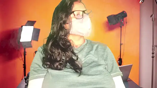 Snapshot of mamoni91 chatting on November 2025 02:56:02 AM mamoni91 online show from November 2025 02:56:02 AM