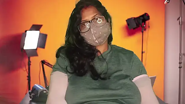 Snapshot of mamoni91 chatting on November 2025 03:34:01 AM mamoni91 online show from November 2025 03:34:01 AM