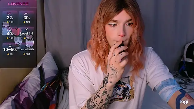 Snapshot of Alice_Hells chatting on January 2025 03:04:02 AM Alice Hells online show from January 2025 03:04:02 AM