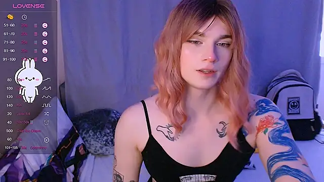 Snapshot of Alice_Hells chatting on February 2025 07:13:02 AM Alice Hells online show from February 2025 07:13:02 AM