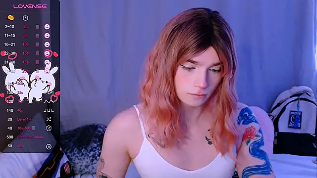 Snapshot of Alice_Hells chatting on February 2025 05:05:02 AM Alice Hells online show from February 2025 05:05:02 AM