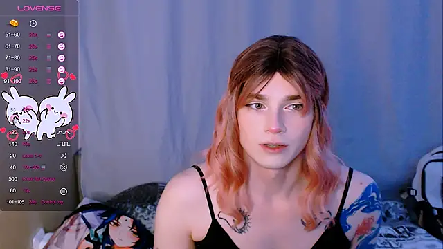 Snapshot of Alice_Hells chatting on February 2025 05:04:02 AM Alice Hells online show from February 2025 05:04:02 AM
