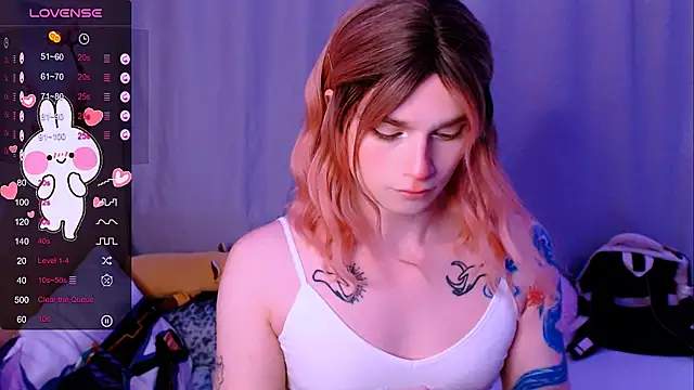 Alice Hells online show from February 2026 06:54:01 AM