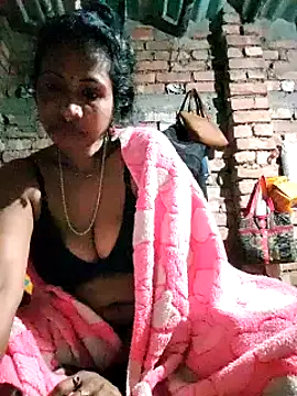 Snapshot of Hotty-dola chatting on January 2025 02:51:02 AM Hotty-dola online show from January 2025 02:51:02 AM