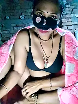 Snapshot of Hotty-dola chatting on January 2025 03:53:02 AM Hotty-dola online show from January 2025 03:53:02 AM
