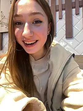 Snapshot of Lia__Love chatting on December 2024 04:17:01 PM Lia Love online show from December 2024 04:17:01 PM