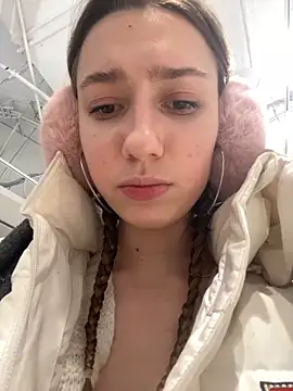 Snapshot of Lia__Love chatting on December 2024 04:51:02 PM Lia Love online show from December 2024 04:51:02 PM