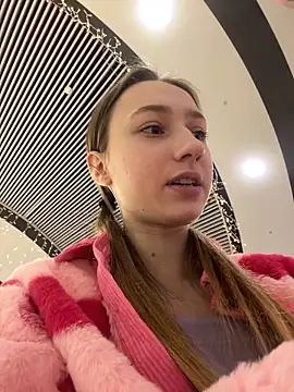 Snapshot of Lia__Love chatting on December 2024 12:12:02 PM Lia Love online show from December 2024 12:12:02 PM