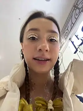 Snapshot of Lia__Love chatting on December 2024 09:10:01 AM Lia Love online show from December 2024 09:10:01 AM