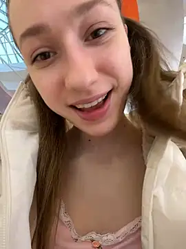 Snapshot of Lia__Love chatting on January 2025 09:08:02 AM Lia Love online show from January 2025 09:08:02 AM