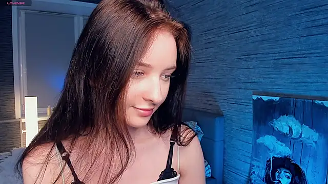 MerylHedley online show from December 2024 01:28:02 PM