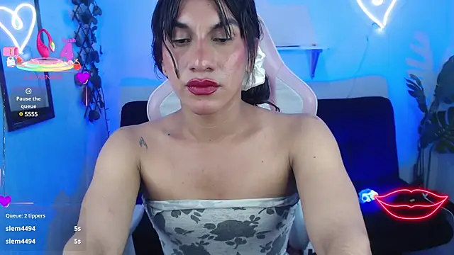 Snapshot of Tefy_bratz chatting on March 2025 03:28:02 PM Tefy bratz online show from March 2025 03:28:02 PM