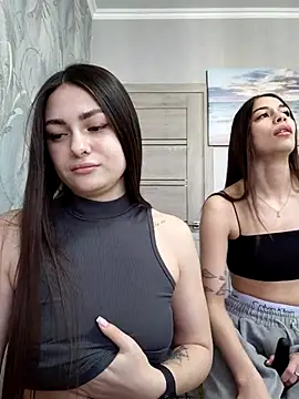 Snapshot of ShySonya chatting on February 2026 07:14:02 AM ShySonya online show from February 2026 07:14:02 AM