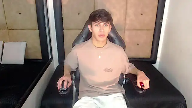 Snapshot of will_star_x chatting on September 2025 12:53:01 PM will star x online show from September 2025 12:53:01 PM