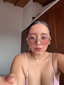 Kay LustyWife online show from March 2026 03:27:01 PM