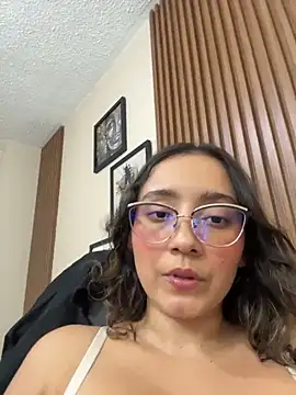 Kay LustyWife online show from April 2026 10:56:02 PM
