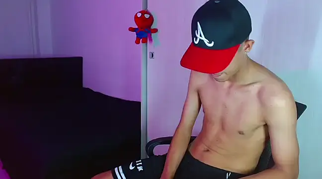 LiamGadiell online show from February 2025 01:52:02 AM