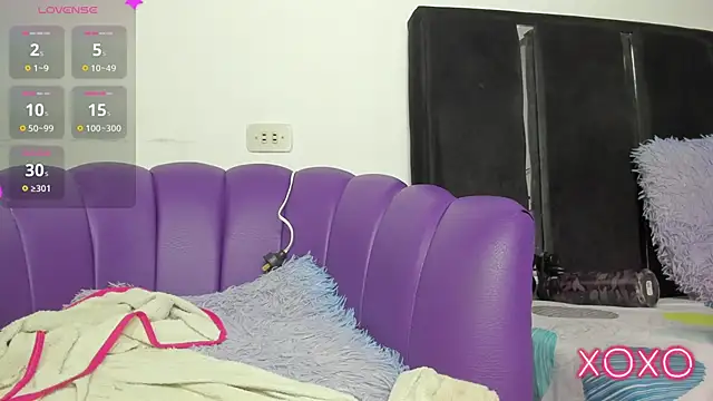 Kala Alia online show from November 2025 07:36:02 PM