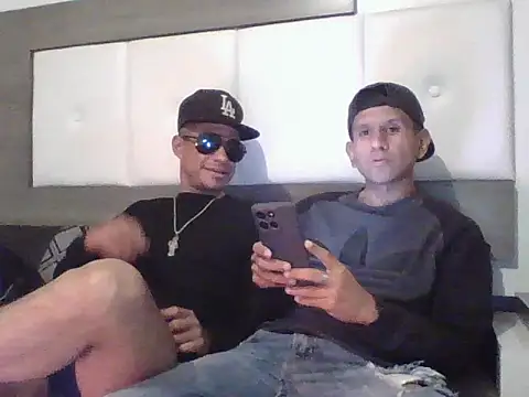 Snapshot of oiram27 chatting on November 2025 07:30:02 AM oiram27 online show from November 2025 07:30:02 AM