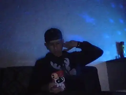 Snapshot of oiram27 chatting on December 2025 12:57:02 PM oiram27 online show from December 2025 12:57:02 PM