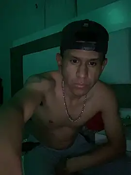 Snapshot of oiram27 chatting on April 2026 03:15:02 AM oiram27 online show from April 2026 03:15:02 AM